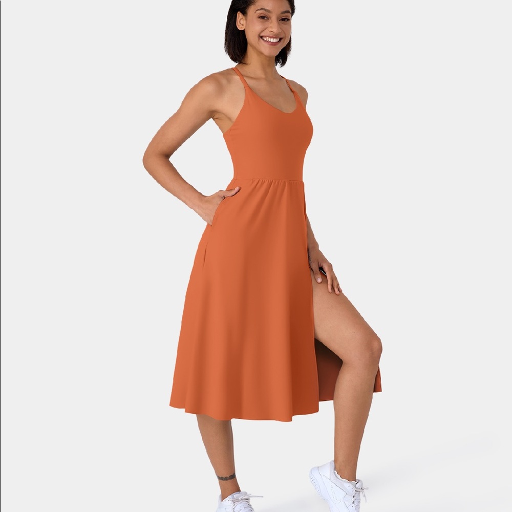 HALARA everyday midi chill dress
